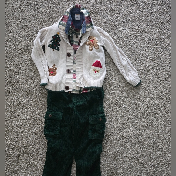 Gymboree Other - Gymboree Christmas 3 Piece Set With Cardigan 3T Boys